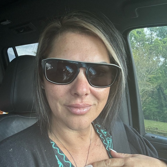 Meet your Posher, Chas - Picture 1 of 1